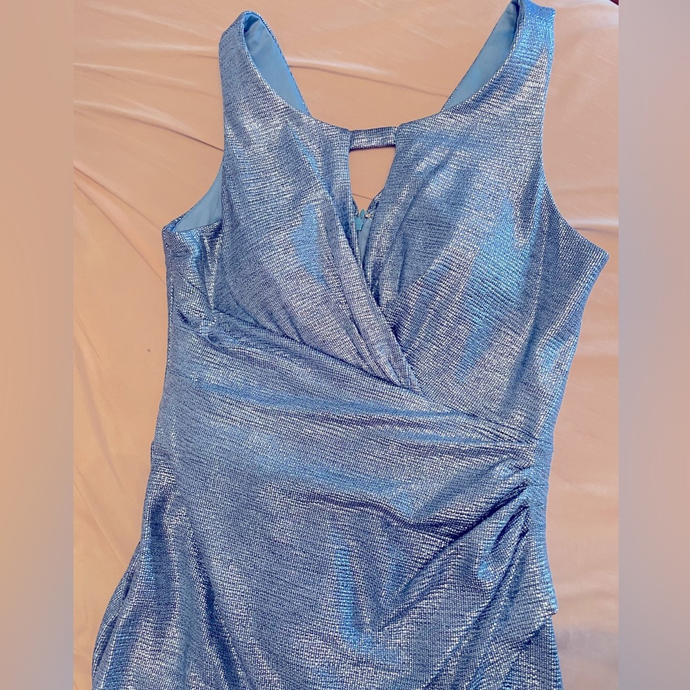 Women’s gown size 8 (long)